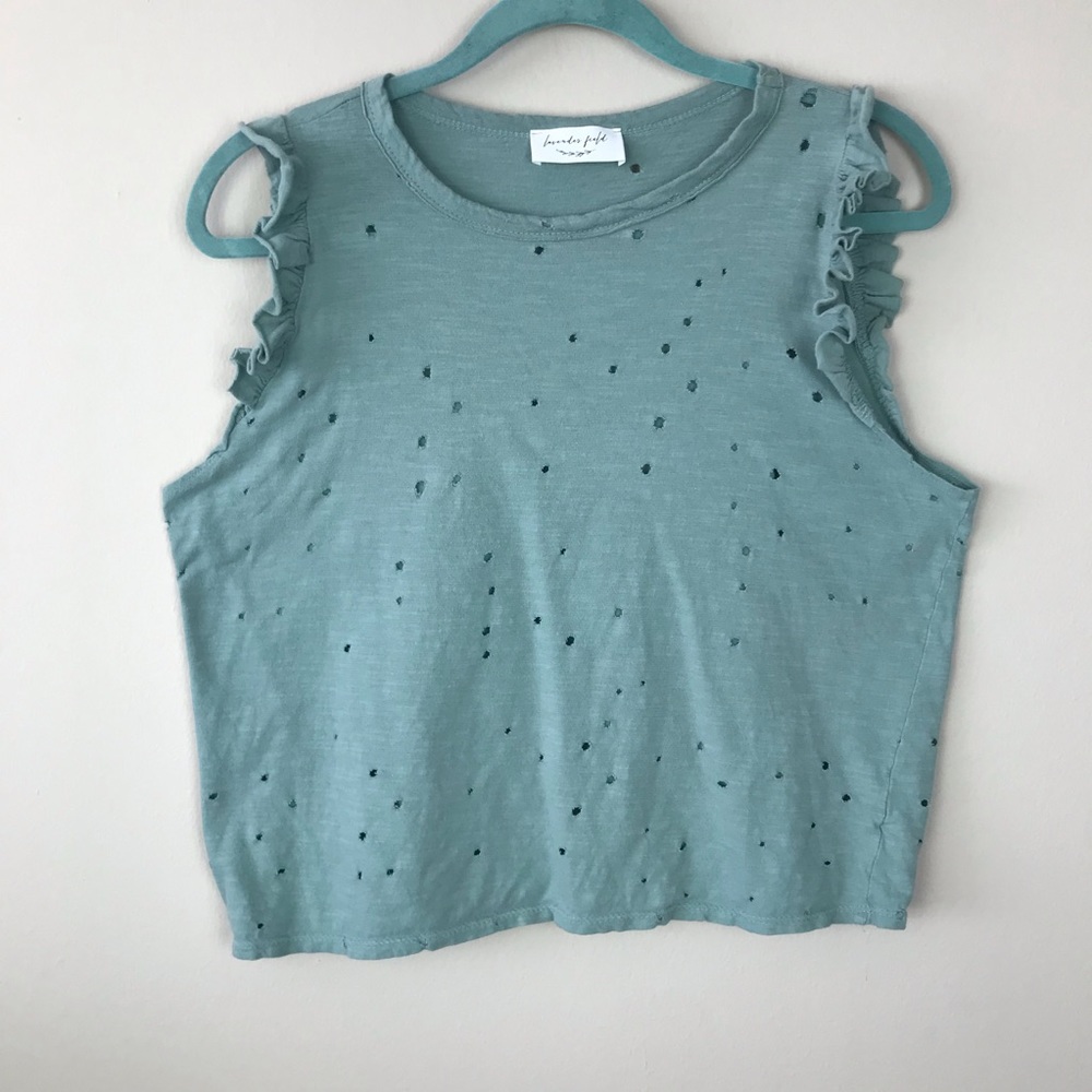 ⚡️3/$15⚡️ Lavender Field Cropped Distressed Tank
